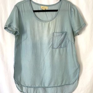 Cloth & Stone light jean tunic top